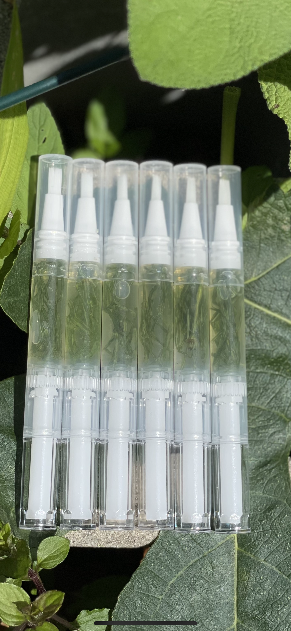 NAIL NECTAR: Cuticle Rescue